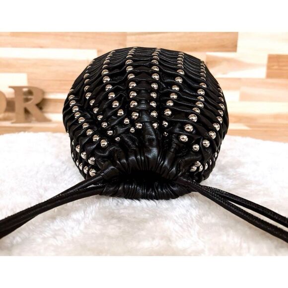 ZARA
STUDDED SOFT BUCKET BAG in Black/ New No Tags - Picture 8 of 10